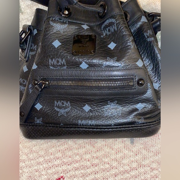 COPY - MCM mini bucket bag - Picture 3 of 8